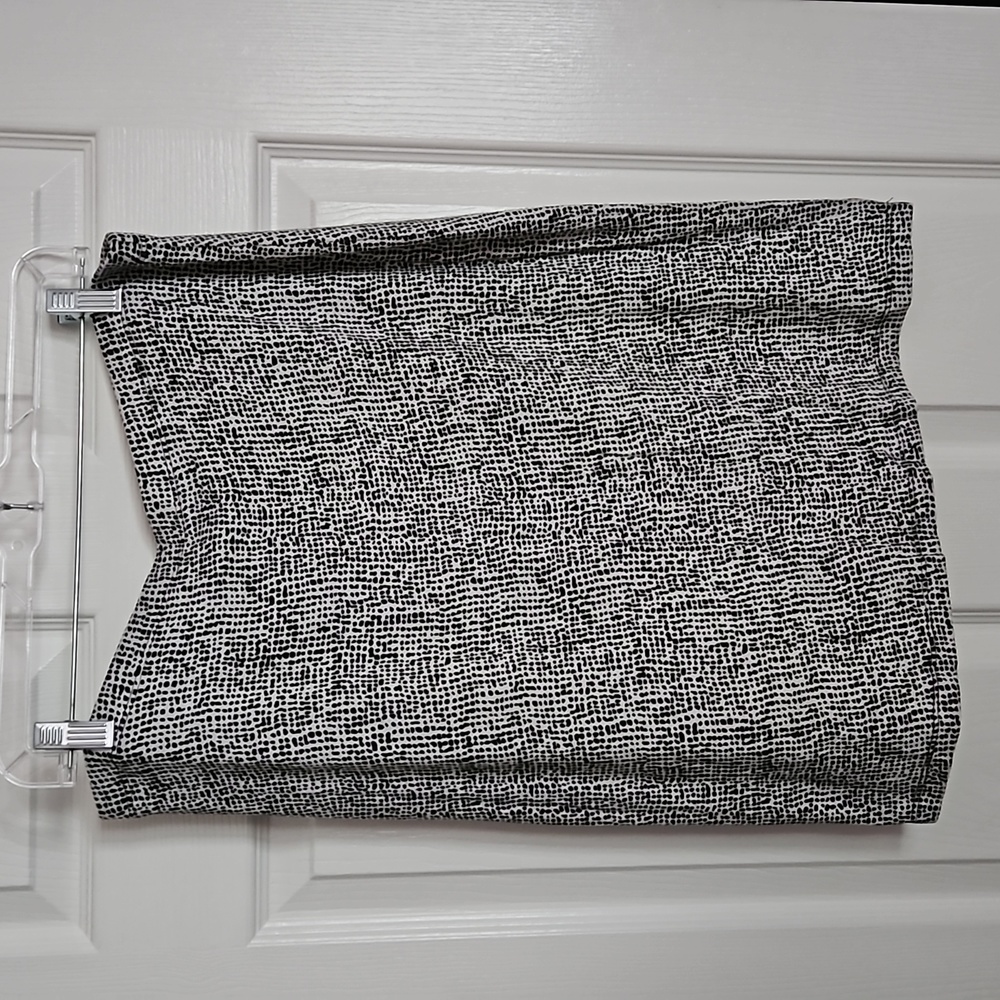 Karen Kane skirt, Large